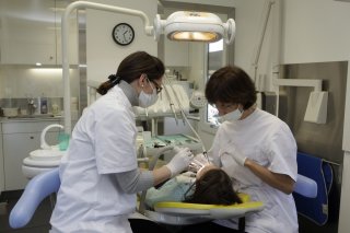 Médecin dentiste cabinet